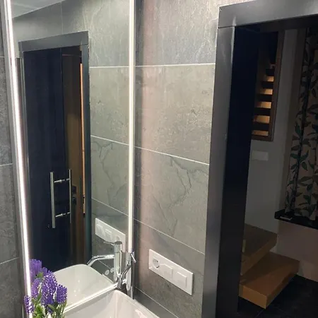 San Fernando 24 * قرطبة